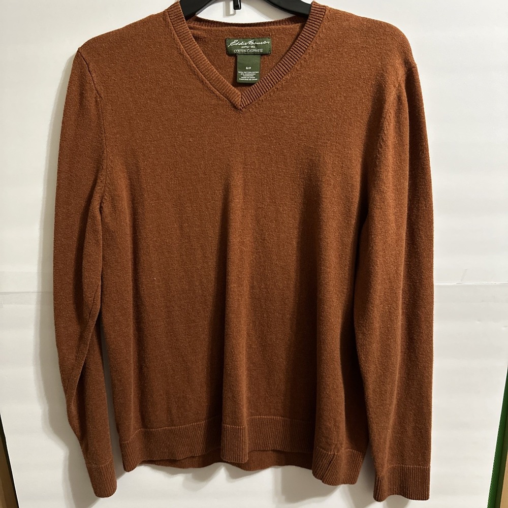 Eddie Bauer V-Neck Sweater Cotton Cashmere Cozy Stylish Size Small Winter Fall